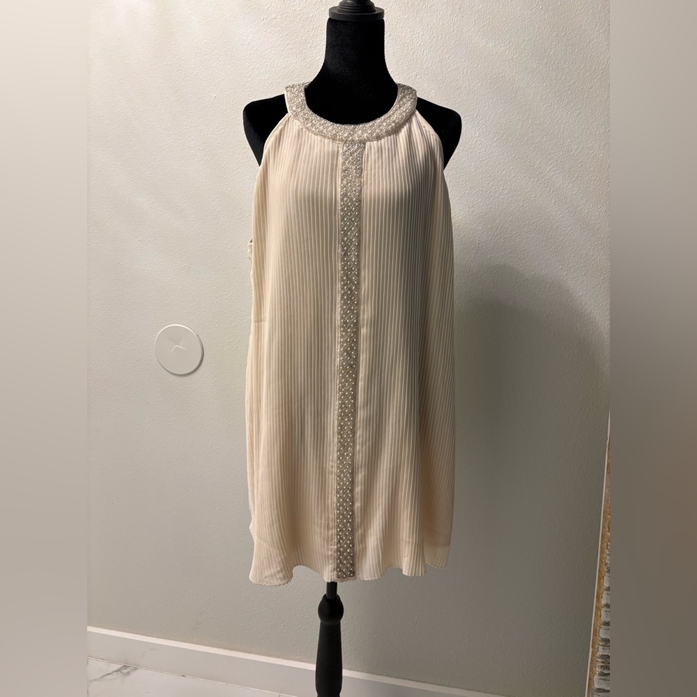 Ashro Cream Dress Label Detail
